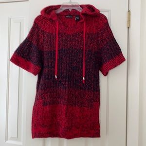 Moda International hooded sweater. Excellent condition. Size extra small❤️